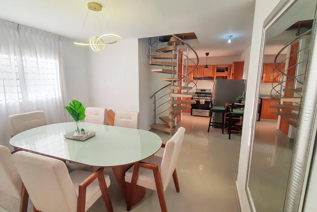 דירות Barahona Apart. Bbq, Jacuzzi Y Vista Al Mar, 4Hb/Ac. מראה חיצוני תמונה